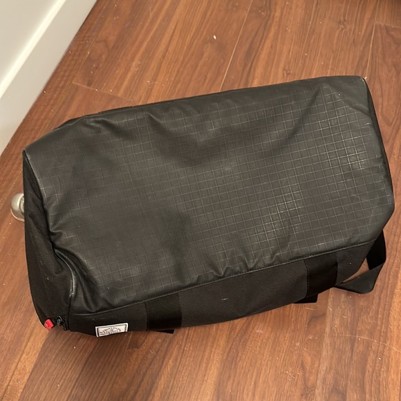 Adidas Originals Duffel Bag - Picture 6 of 6